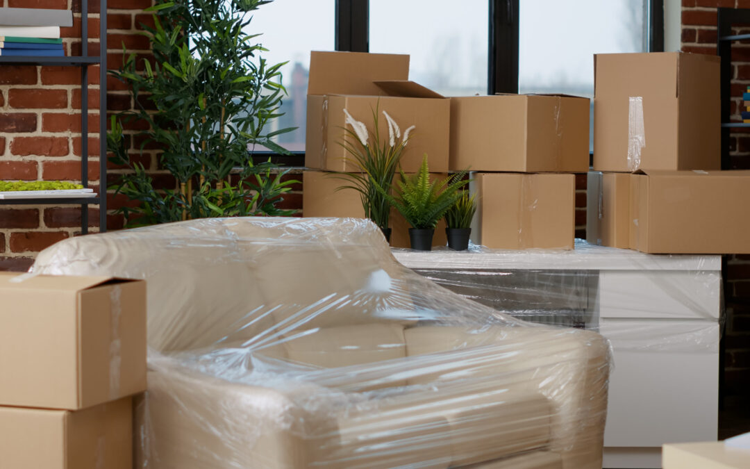 How to Safely Move Heavy and Bulky Furniture on Moving Day